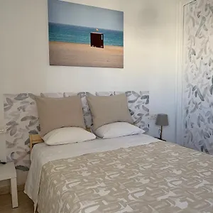  Guest house Mivida Spain